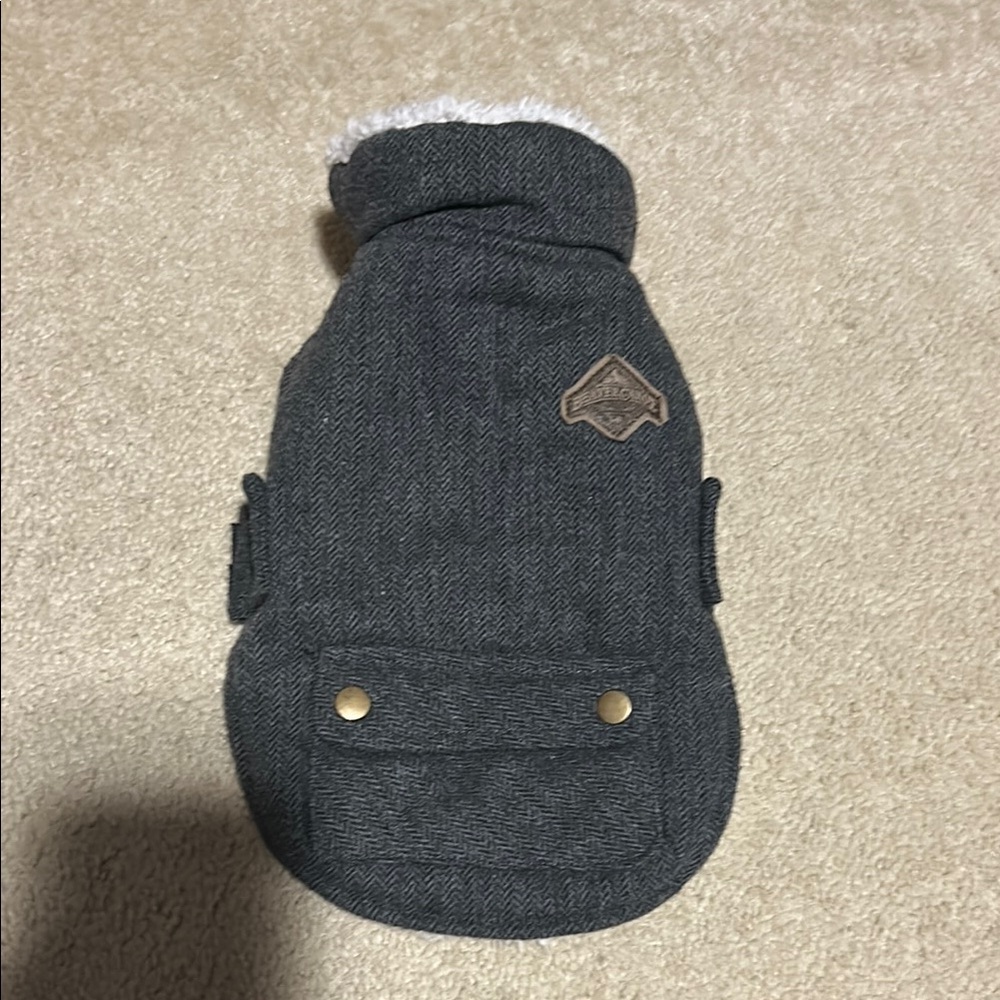 Beaver Canoe Roots Gray Dog Coat pocket
